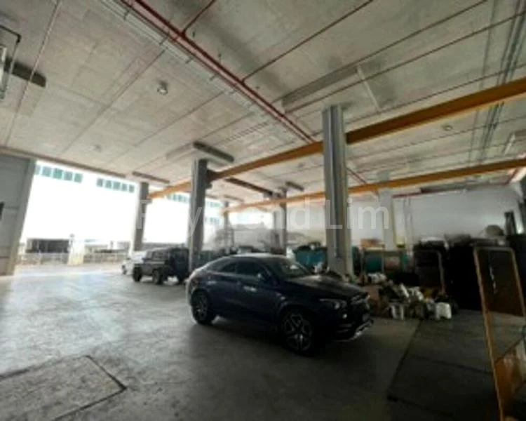 Warehouse for Rent: Tampines Ground Floor Warehouse, 10m Ceiling, 30kN, $2.50 psf - Image 2