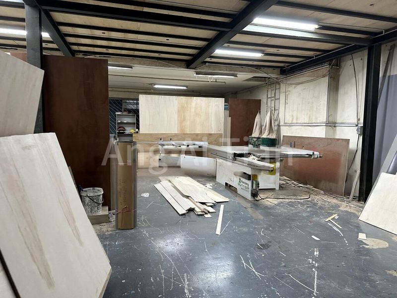 Light Industrial (B1) for Sale: North Link Building - Image 3