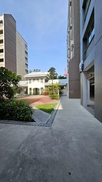 Rowell Court: Retail Shop for Sale - Image 4