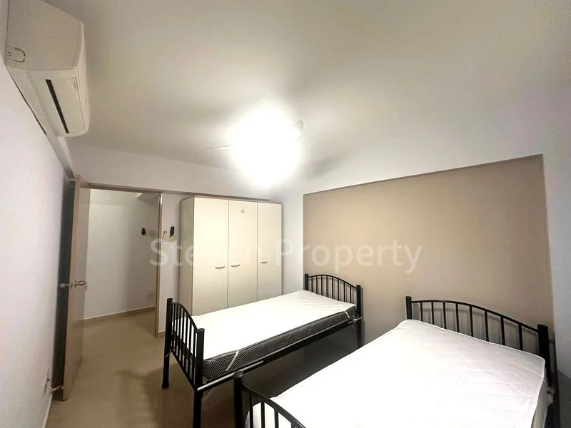 5 Room (5A) HDB for Rent in  687C Woodlands Drive 75 - Image 7