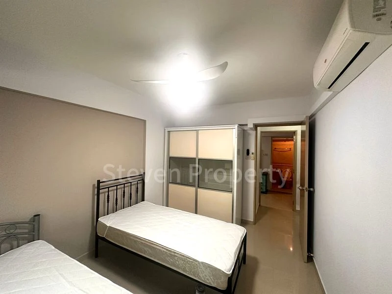 5 Room (5A) HDB for Rent in  687C Woodlands Drive 75 - Image 10