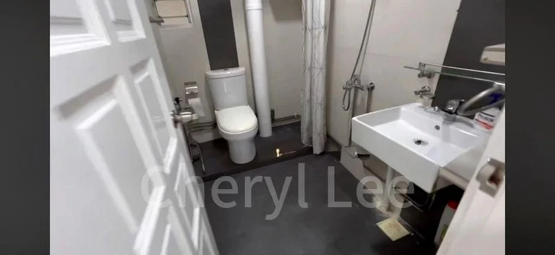 Executive HDB for Rent in  497D Tampines Street 45 - Image 4