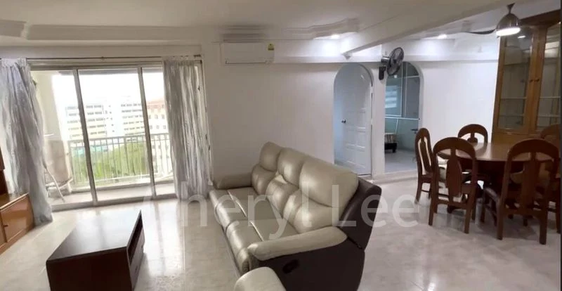 Executive HDB for Rent in  497D Tampines Street 45 - Image 2