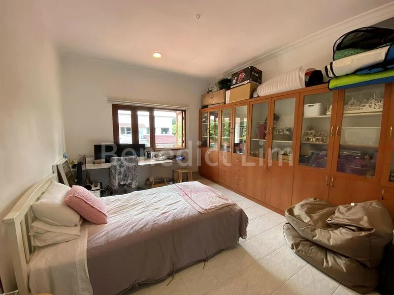 4 Bed Semi-Detached House (Landed) for Rent in Jalan Pokok Serunai - Image 13