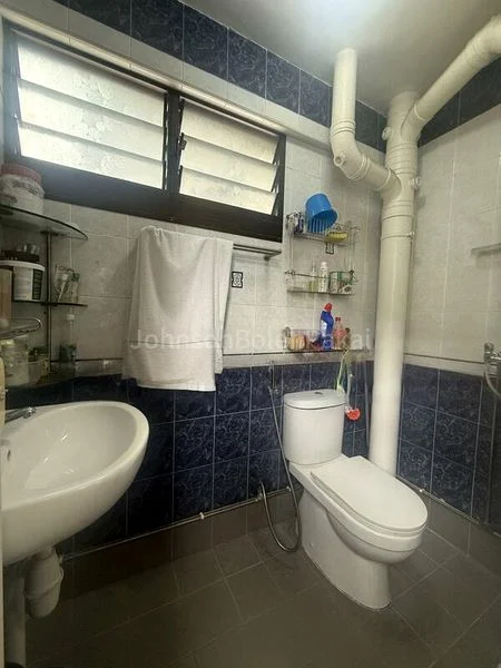 4 Room (4S) HDB for Sale in  348 Woodlands Avenue 3 - Image 9