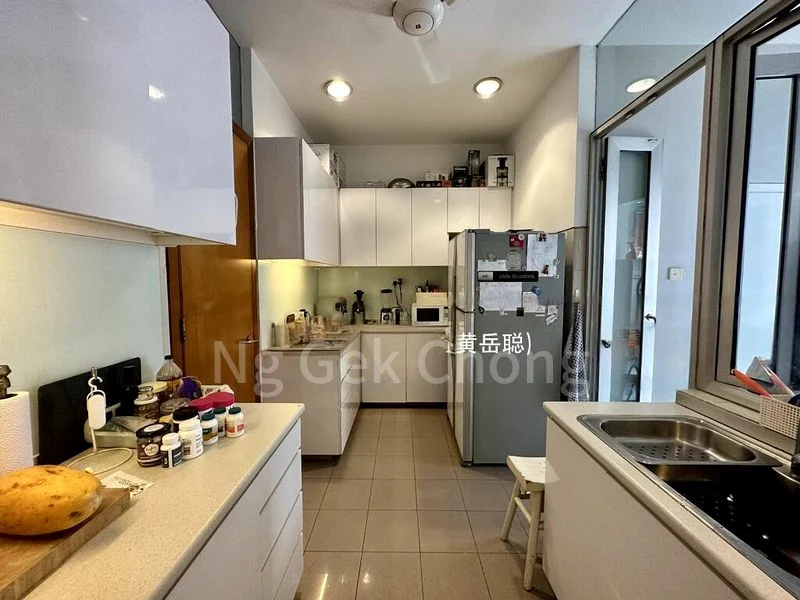 5 Bed Semi-Detached House (Landed) for Rent in  Newton 18 - Image 3