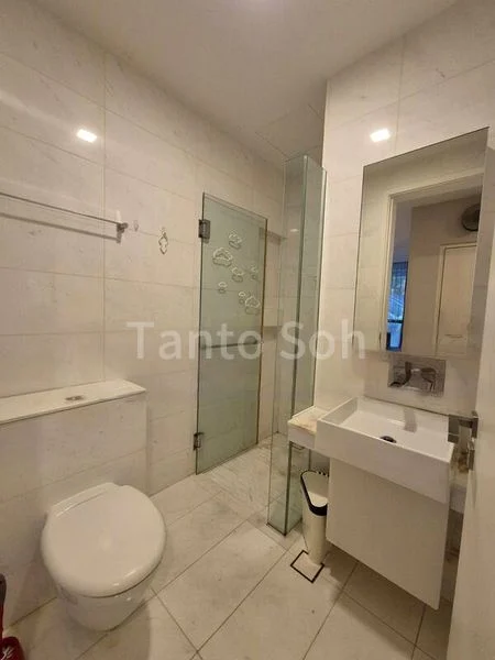 3 Bed Condo for Rent in  Holland Residences - Image 12