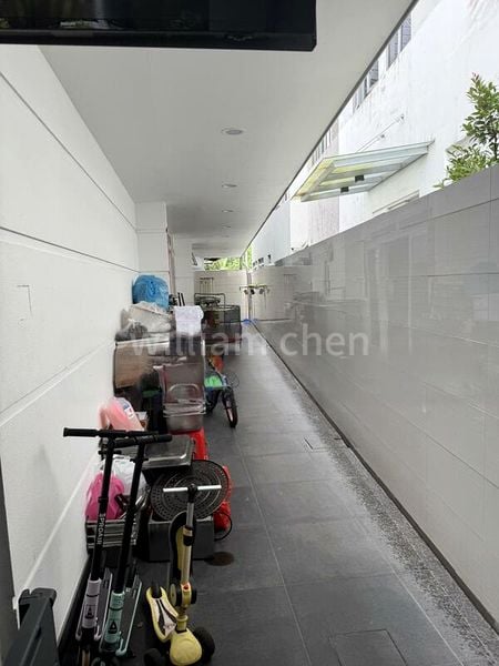 6 Bed Terraced House (Landed) for Sale in  Inggu Road - Image 13