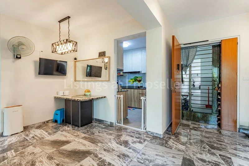 4 Room (4A) HDB for Sale in 462C Yishun Avenue 6 - Image 6