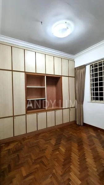 4 Bed Condo for Rent in  Castle Green - Image 9