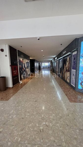 Shop / Shophouse for Rent in  High Street Centre - Image 1