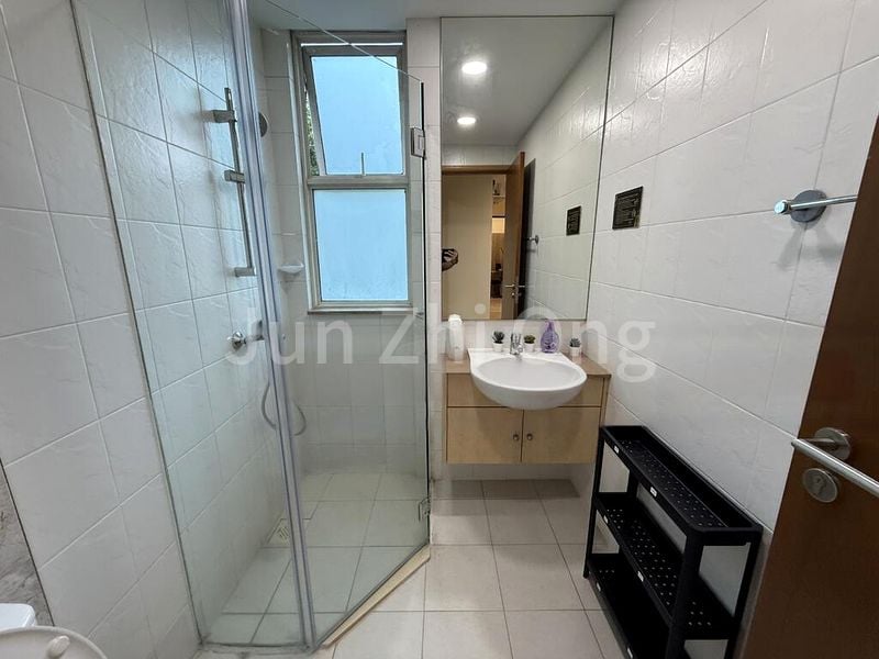 Common Room (Condo) for Rent in  Sunglade - Image 1