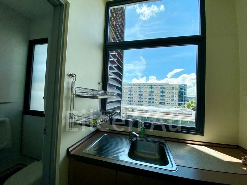 Light Industrial (B1) for Sale: UB. One, 1, a prime industrial property on Ubi Road 1. - Image 2