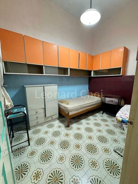 5 Bed Terraced House (Landed) for Sale in Frankel Estate - Image 6