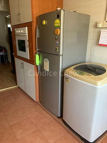 3 Room (3I) HDB for Rent in  11 Upper Boon Keng Road - Image 2