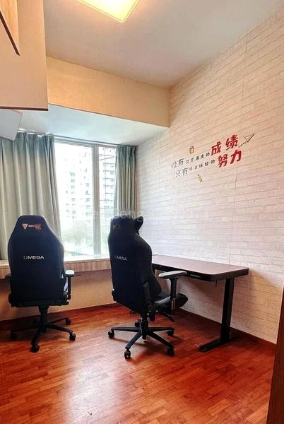 3 Bed Condo for Rent in  Clover By The Park - Image 8