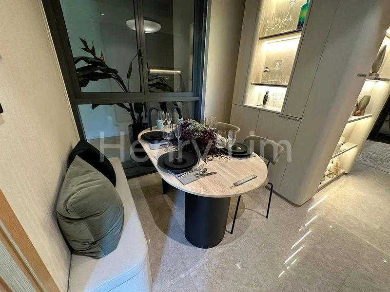 2 Bed Apartment (Condo) for Sale in Hill House - Image 2