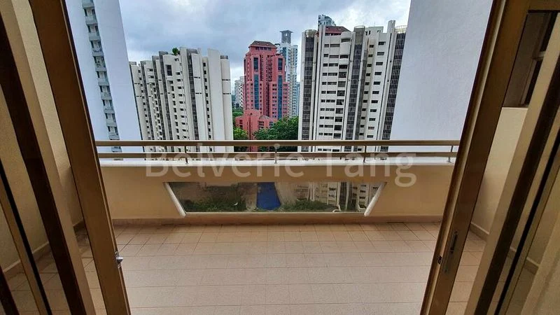 4 Bed Condo for Rent in  Leonie Condotel - Image 2