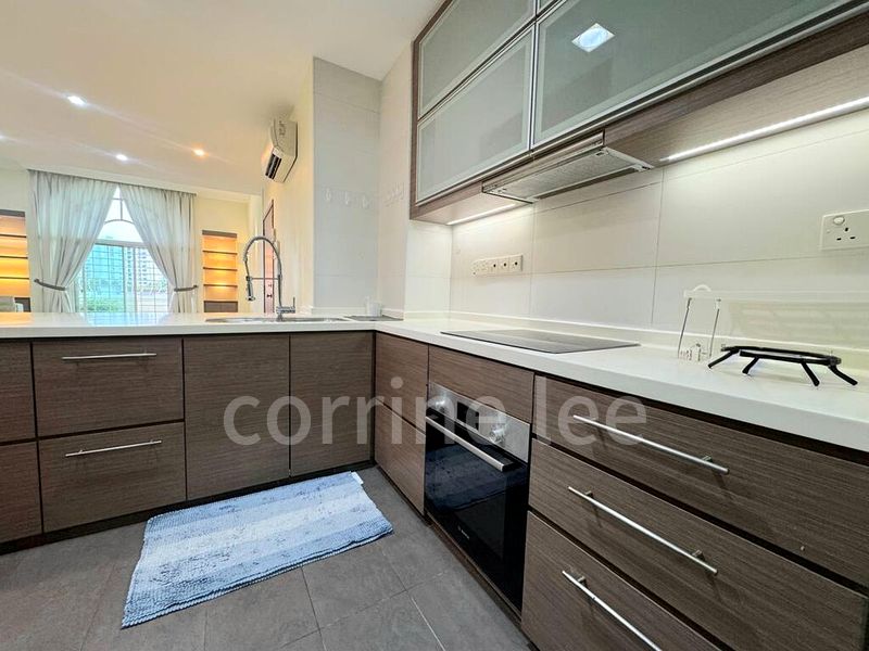 3 Bed Condo for Rent in Parbury Hill Condominium - Image 4