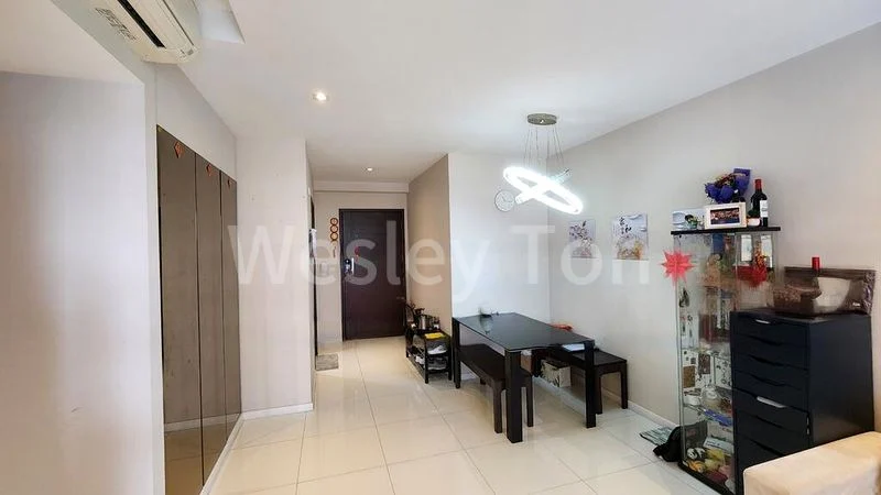 4 Bed Executive Condo for Sale in  Heron Bay - Image 5