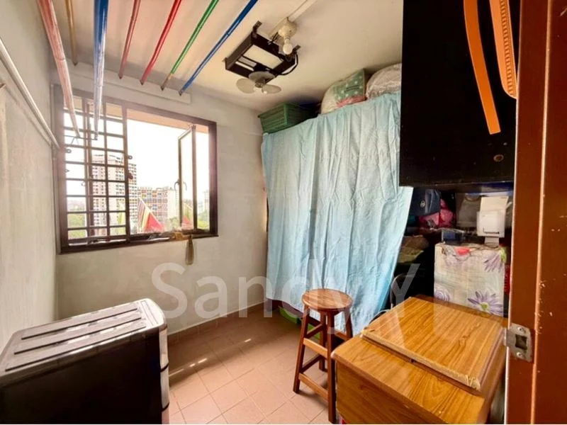 3 Room (3NG) HDB for Sale in  208 Boon Lay Place - Image 3