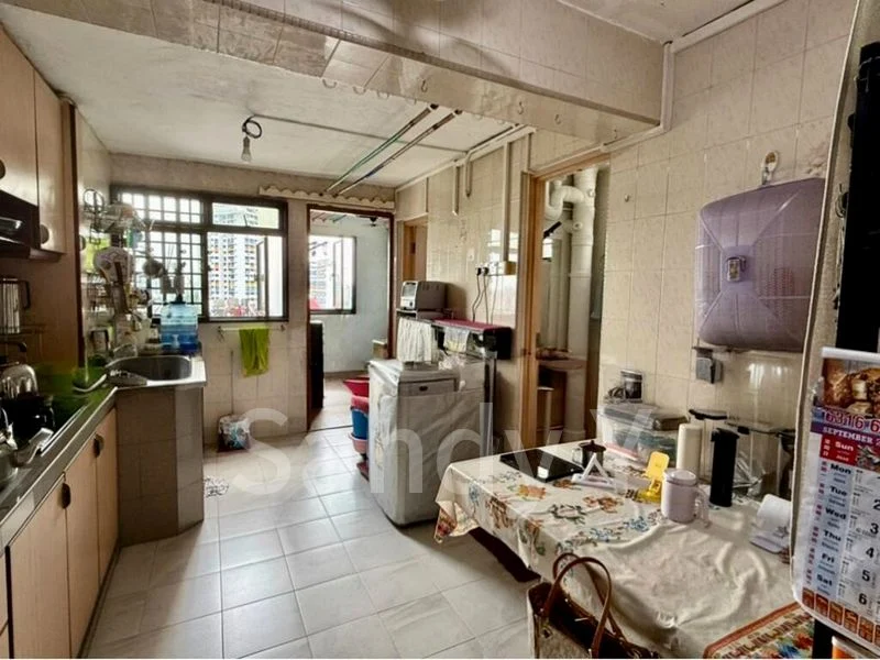 3 Room (3NG) HDB for Sale in  208 Boon Lay Place - Image 2