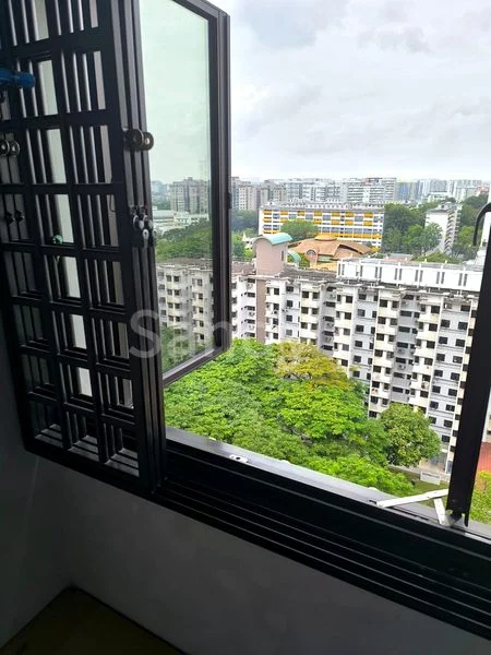 3 Room (3NG) HDB for Sale in  208 Boon Lay Place - Image 1