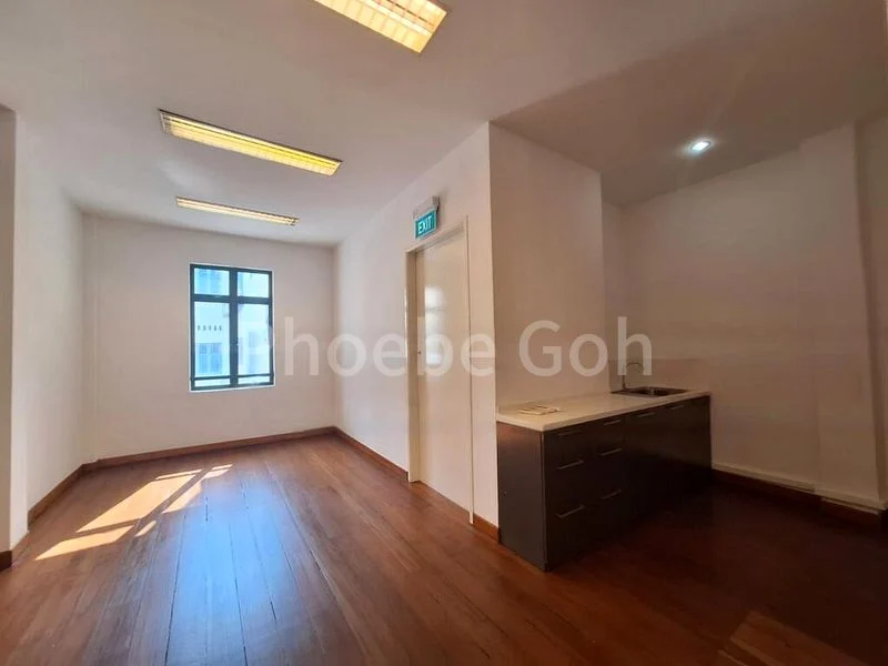 Shop / Shophouse for Rent: 72 Tras Street - Image 2