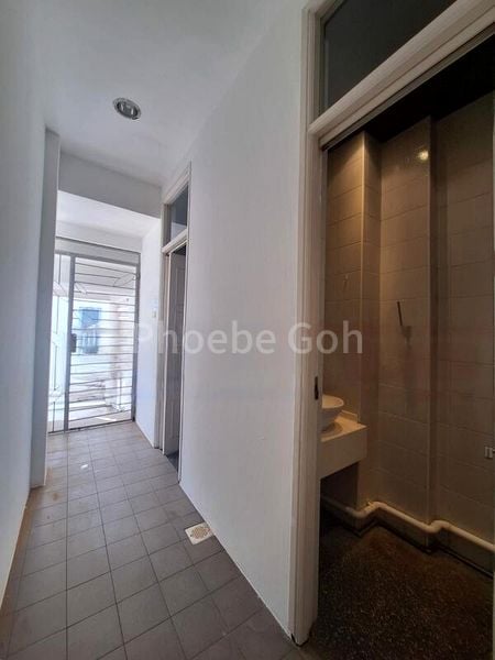 Shop / Shophouse for Rent: 72 Tras Street - Image 1