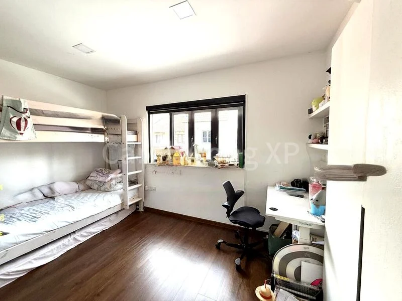 4 Bed Terraced House (Landed) for Sale in  Jalan Mesra - Image 8