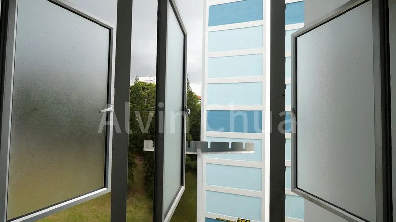 4 Room (4NG) HDB for Sale in 263 Jurong East Street 24 - Image 2