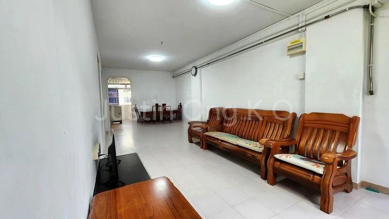 3 Room (3I) HDB for Rent in  212 Bedok North Street 1 - Image 2