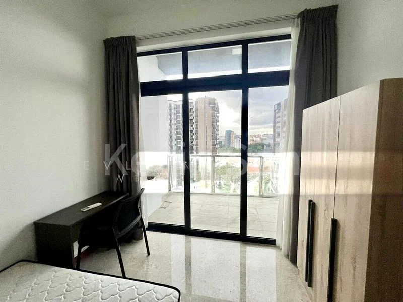 Common Room (Condo) for Rent in  18 Woodsville - Image 5