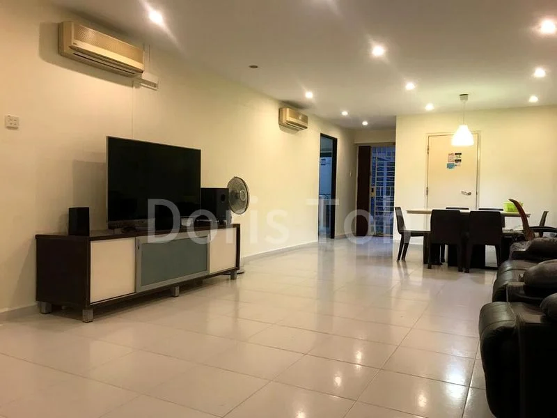 5 Room (5I) HDB for Rent in  353A Admiralty Drive - Image 2