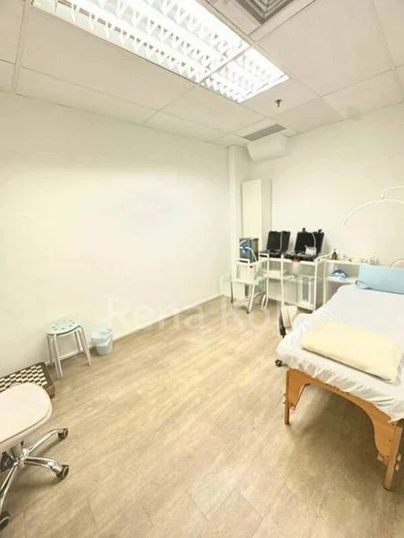 Office for Rent: North Bridge Centre - Image 1