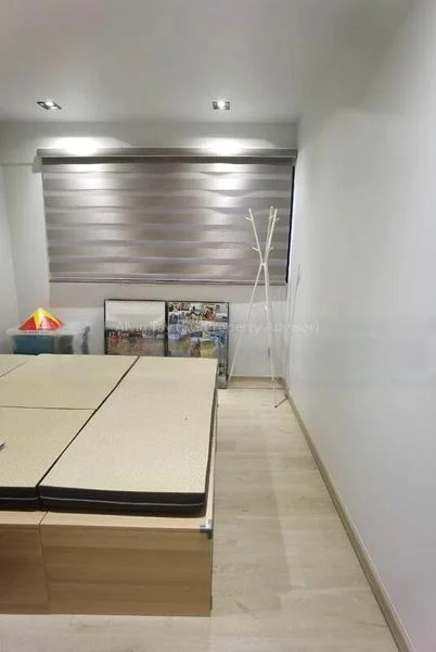 4 Room (4I) HDB for Rent in  335 Smith Street - Image 6