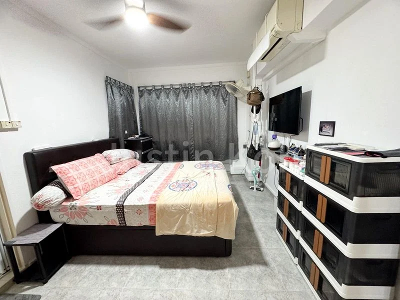 4 Room (4A) HDB for Sale in  969 Hougang Street 91 - Image 3