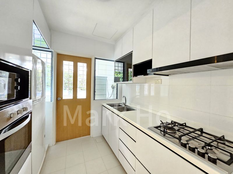 3 Bed Cluster House (Landed) for Rent in  Chancery Grove - Image 2