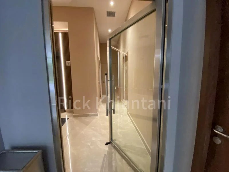 Room (Condo) for Rent in  2 Mount Elizabeth Link - Image 10