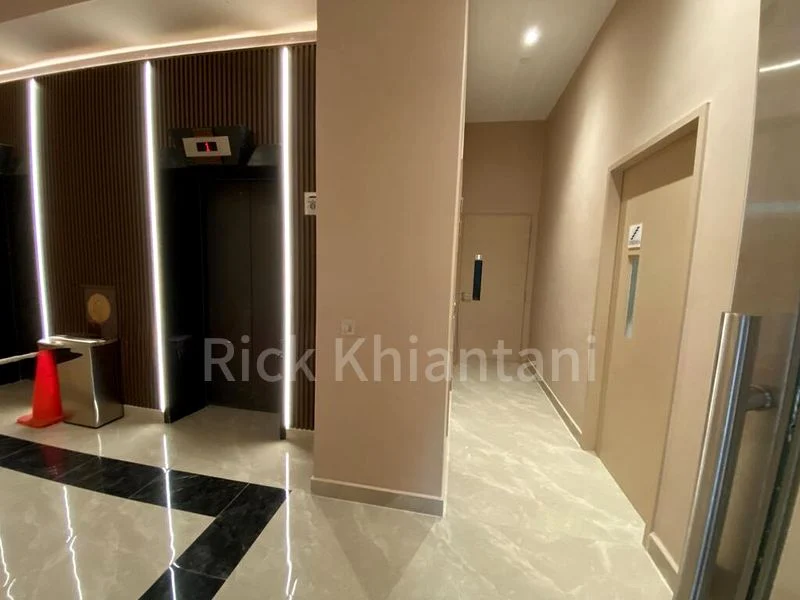 Room (Condo) for Rent in  2 Mount Elizabeth Link - Image 9