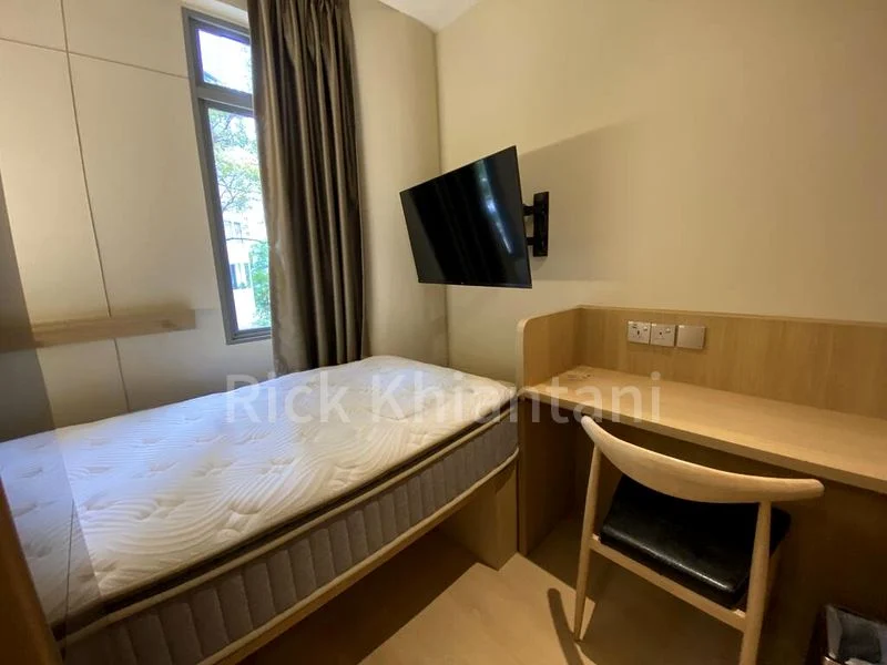 Room (Condo) for Rent in  2 Mount Elizabeth Link - Image 2