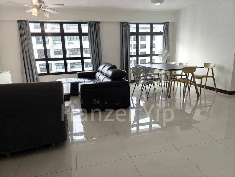 5 Room (5I) HDB for Rent in  274A Compassvale Bow - Image 2