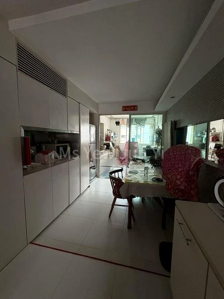 Master Room (HDB) for Rent in  308 Bukit Batok Street 31 - Image 4