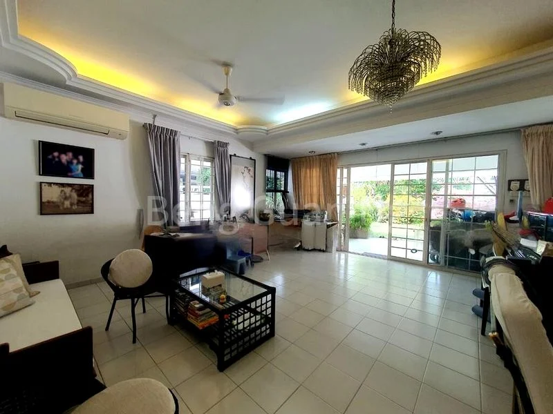 5 Bed Semi-Detached House (Landed) for Sale in  Picardy Gardens - Image 3
