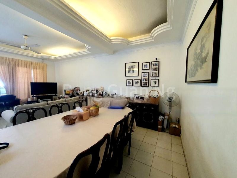 5 Bed Semi-Detached House (Landed) for Sale in  Picardy Gardens - Image 4