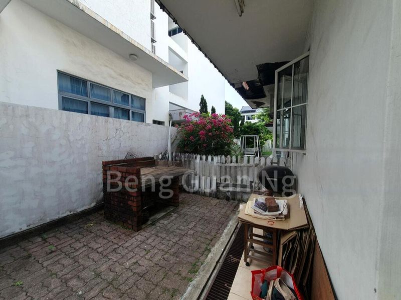 5 Bed Semi-Detached House (Landed) for Sale in  Picardy Gardens - Image 9