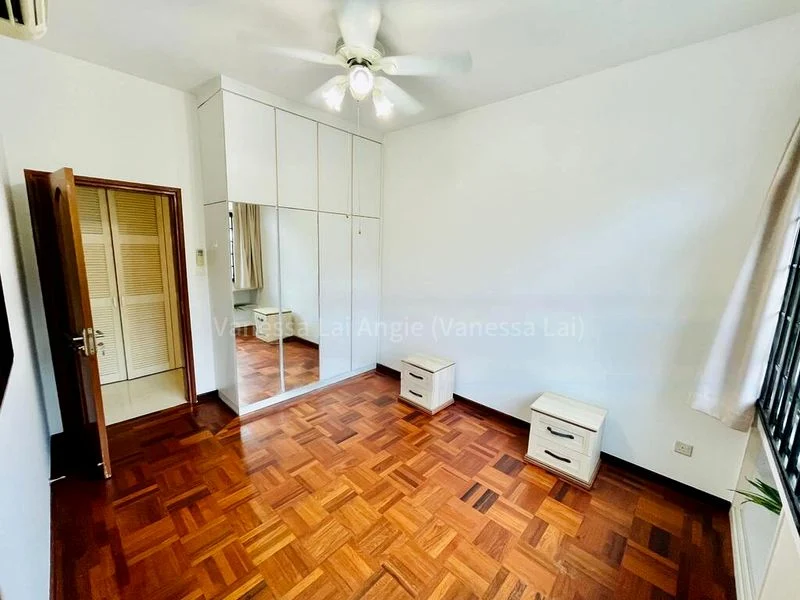 3 Bed Condo for Sale in  Buona Vista Gardens - Image 6