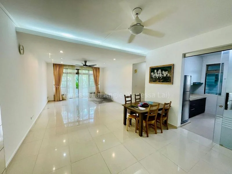 3 Bed Condo for Sale in  Buona Vista Gardens - Image 2