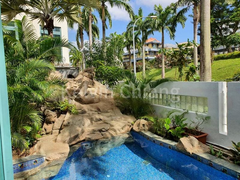 7 Bed Semi-Detached House (Landed) for Sale in  Kew Vale - Image 4