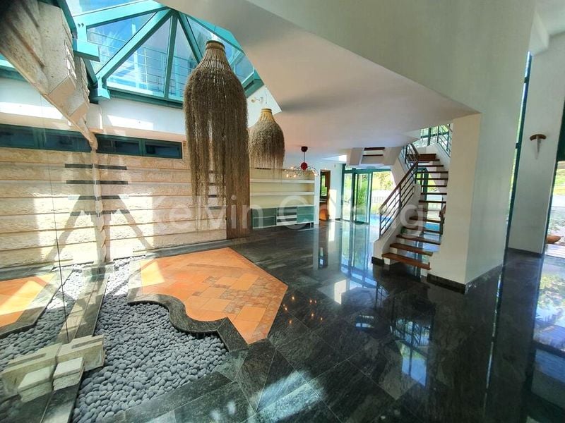 7 Bed Semi-Detached House (Landed) for Sale in  Kew Vale - Image 2